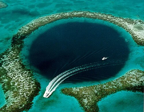 Dean's Blue Hole