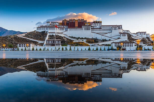 Potala Palace (Tibet)
