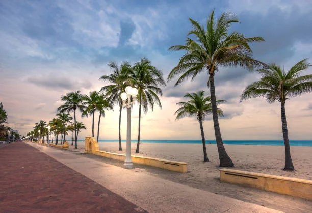 Promenade Beach
